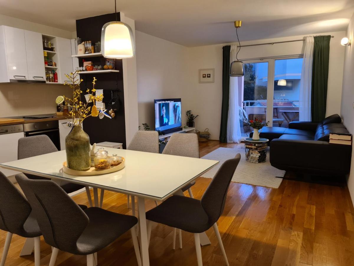 Apartment Pinna Nobilis, Private Parking Makarska Esterno foto
