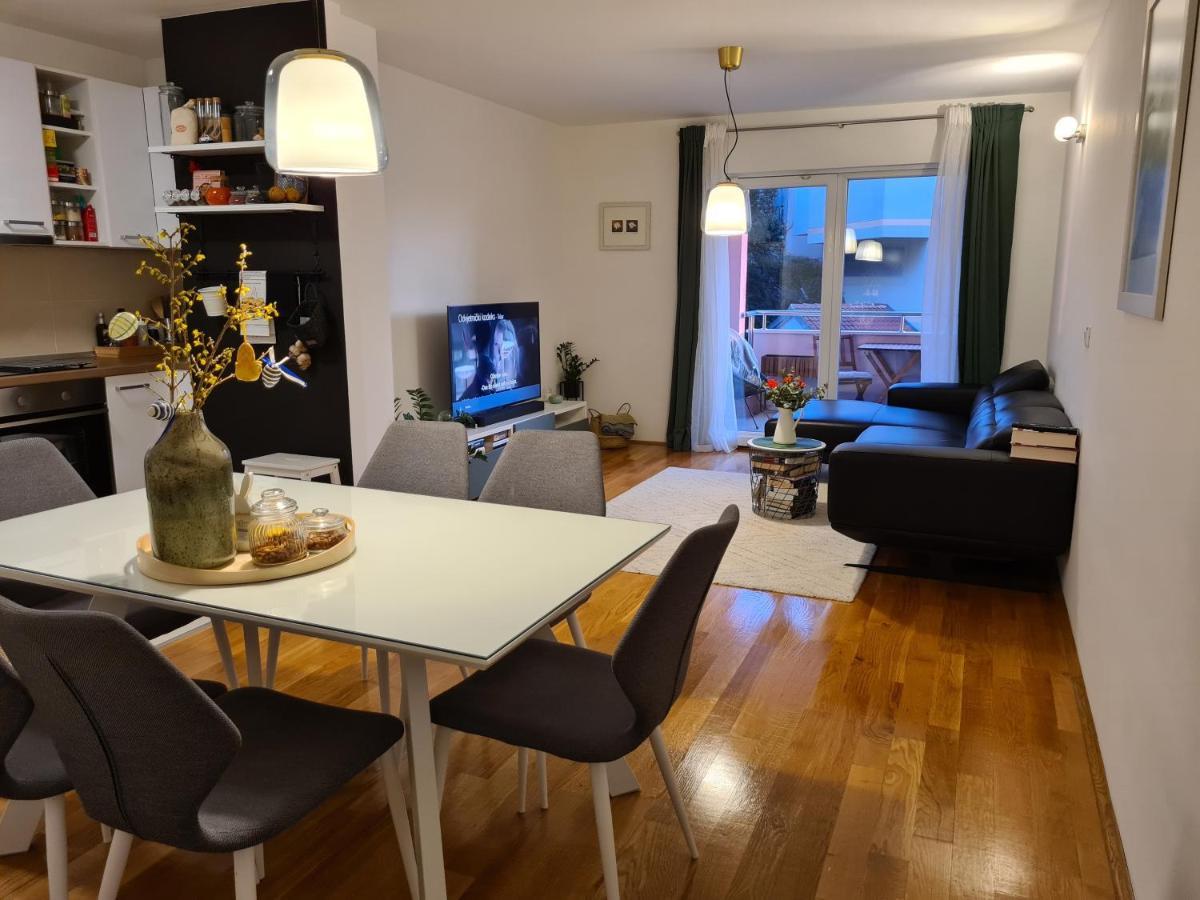 Apartment Pinna Nobilis, Private Parking Makarska Esterno foto
