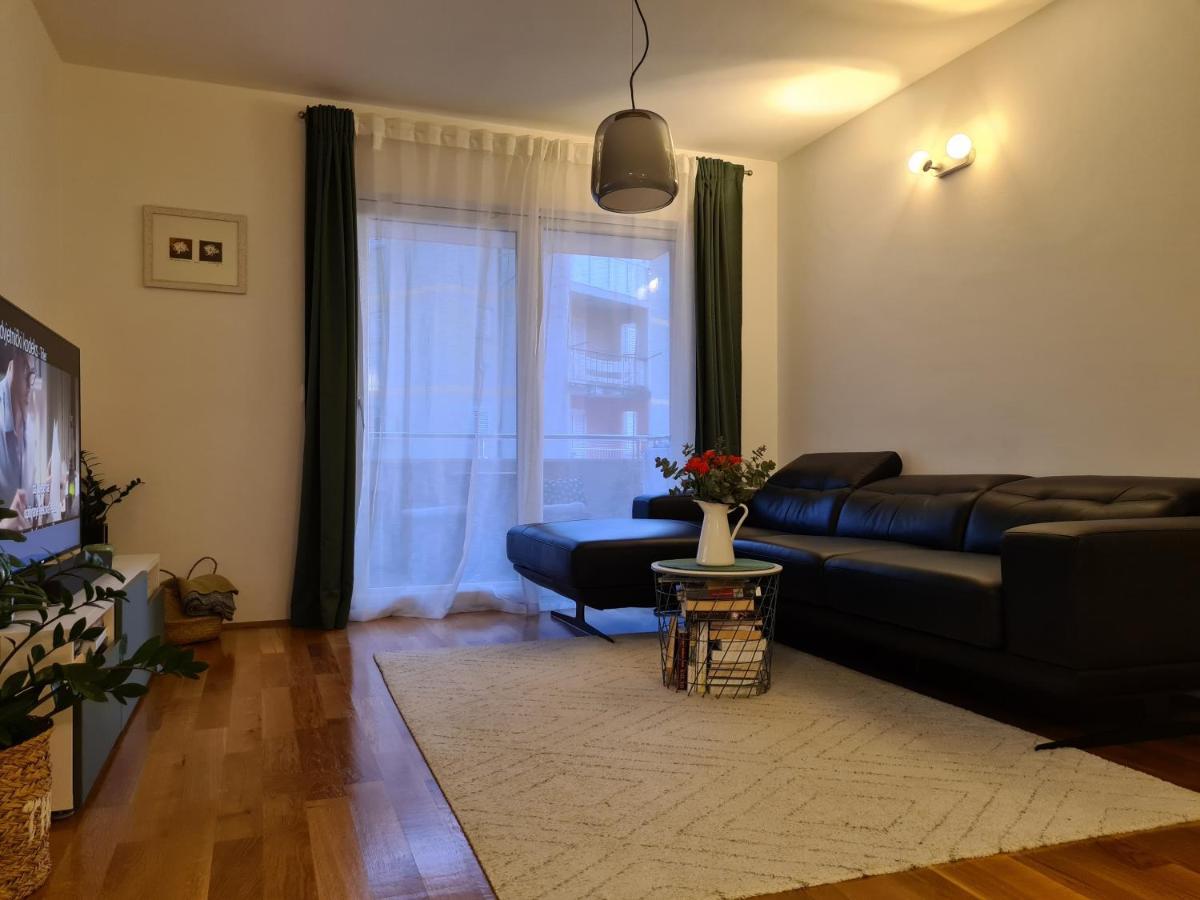 Apartment Pinna Nobilis, Private Parking Makarska Esterno foto