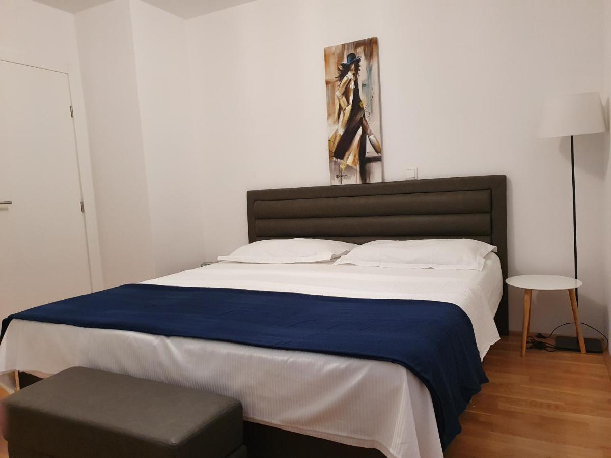 Apartment Pinna Nobilis, Private Parking Makarska Esterno foto